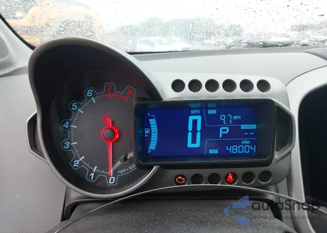 2015 Chevrolet Sonic Ls Auto из США, поврежденный, VIN 1G1JA5SH4F4129855